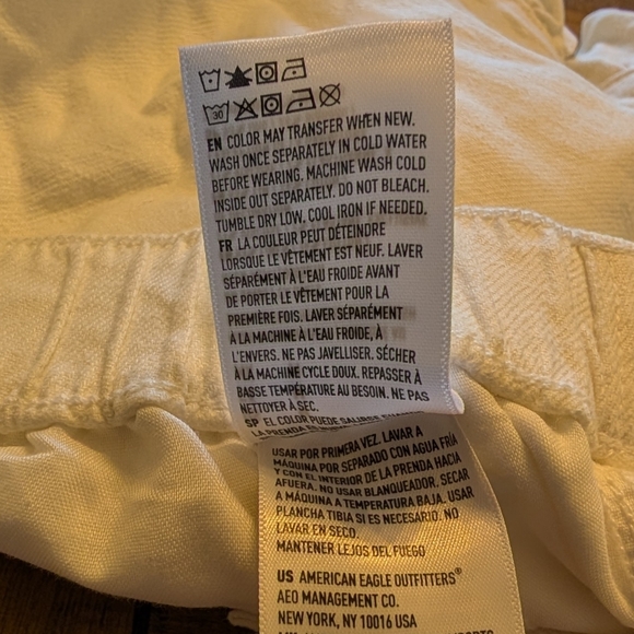 AE Stretch High Waisted Ruffle Short - M - Picture 3 of 7